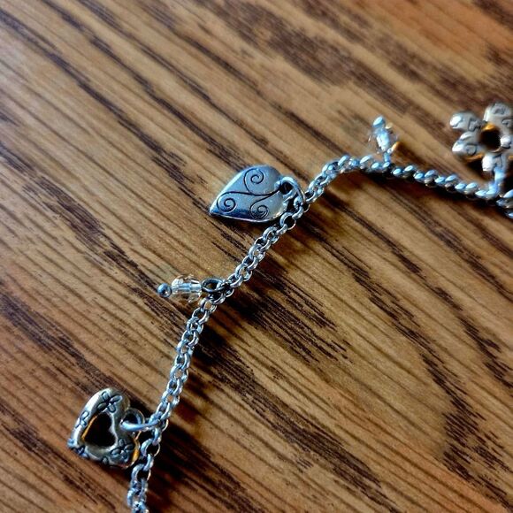 BRIGHTON Silver And Gold Floral And Heart Anklet... Fun And Flirty! - Picture 4 of 6